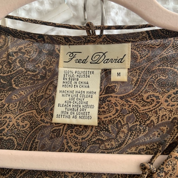 Misc women’s blouses - Picture 8 of 10